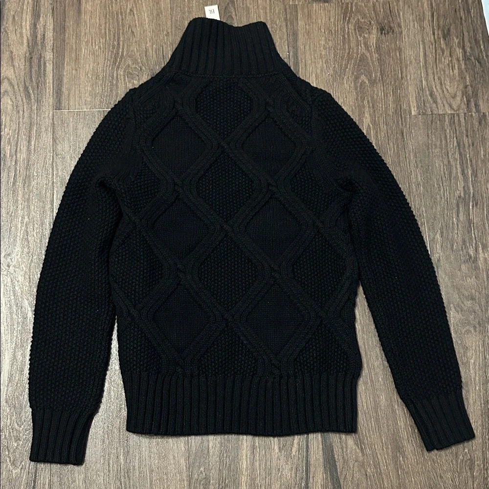 NWT! Banana Republic Black Chubut Cable Knit Sweater - Size Small 🤎